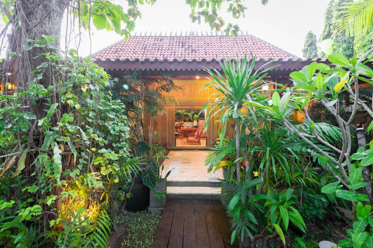 Villa Kampung Kecil Boutique Hotel Sanur Exteriör bild